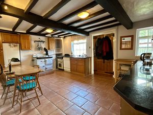 Breakfast Kitchen- click for photo gallery